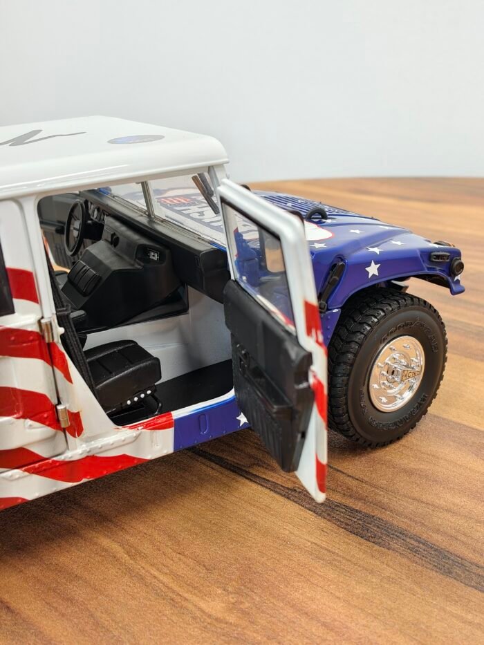 THUNDERTRAC AM GENERAL HUMMER SCALE 1/18 - Image 6