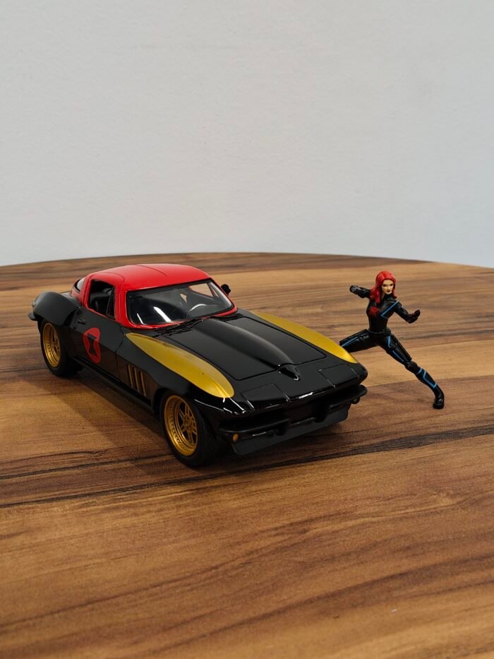1966 Chevy Corvette (Black) Scale 1/18 - Image 4