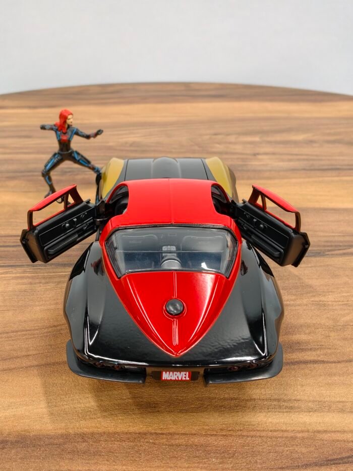 1966 Chevy Corvette (Black) Scale 1/18 - Image 6