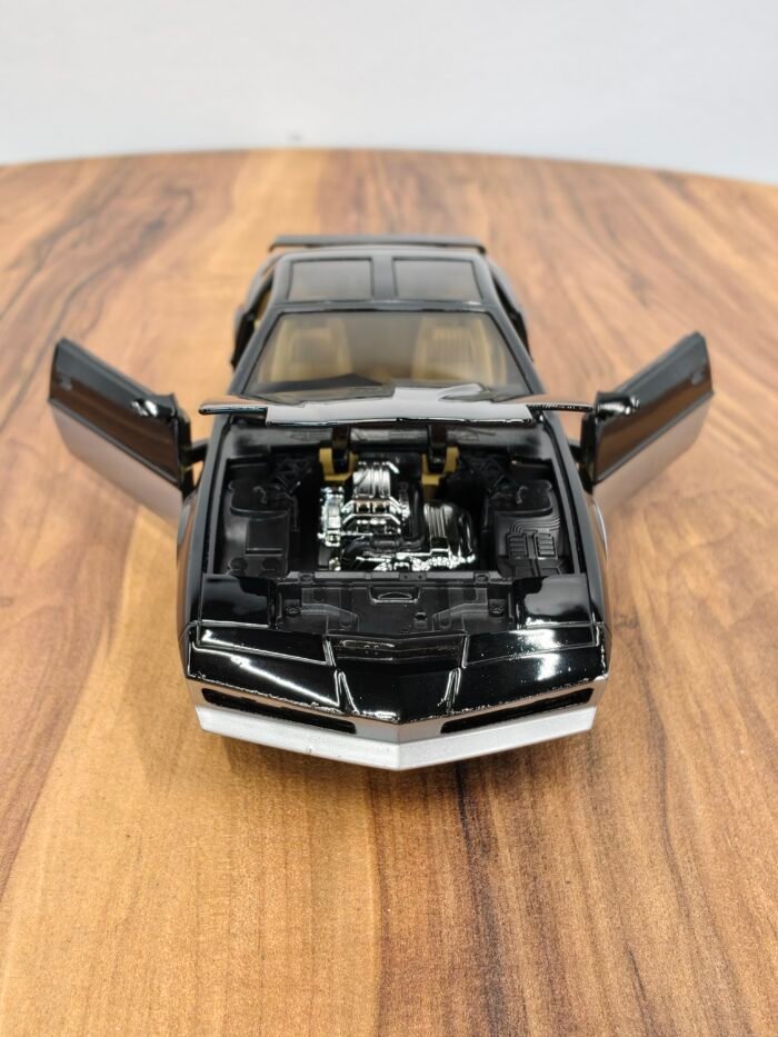 Knight Rider (Black & Silver) 1:24 - Image 7