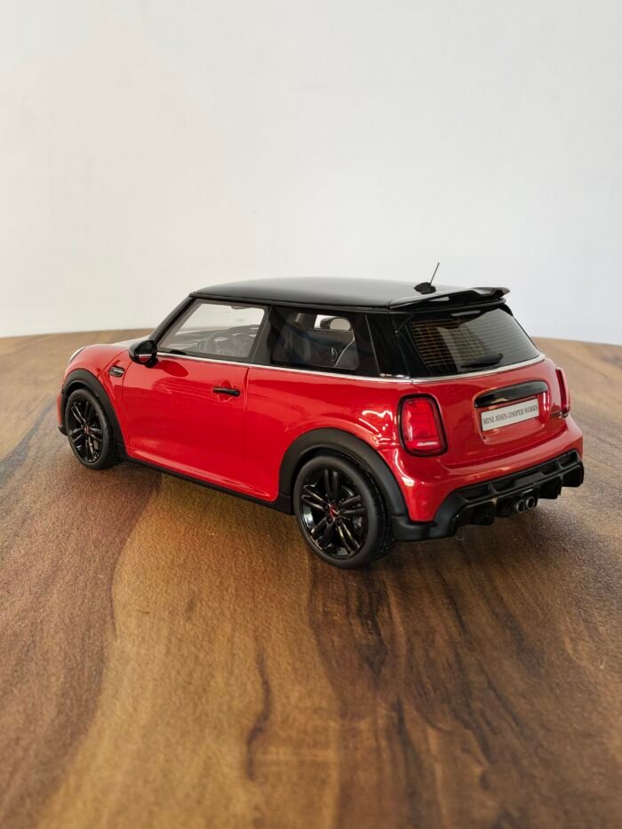 Mini Cooper S JCW 1:18 Red - Image 2