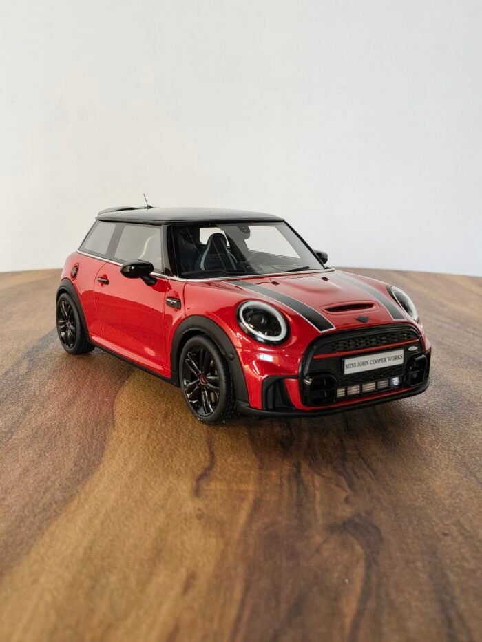 Mini Cooper S JCW 1:18 Red - Image 4