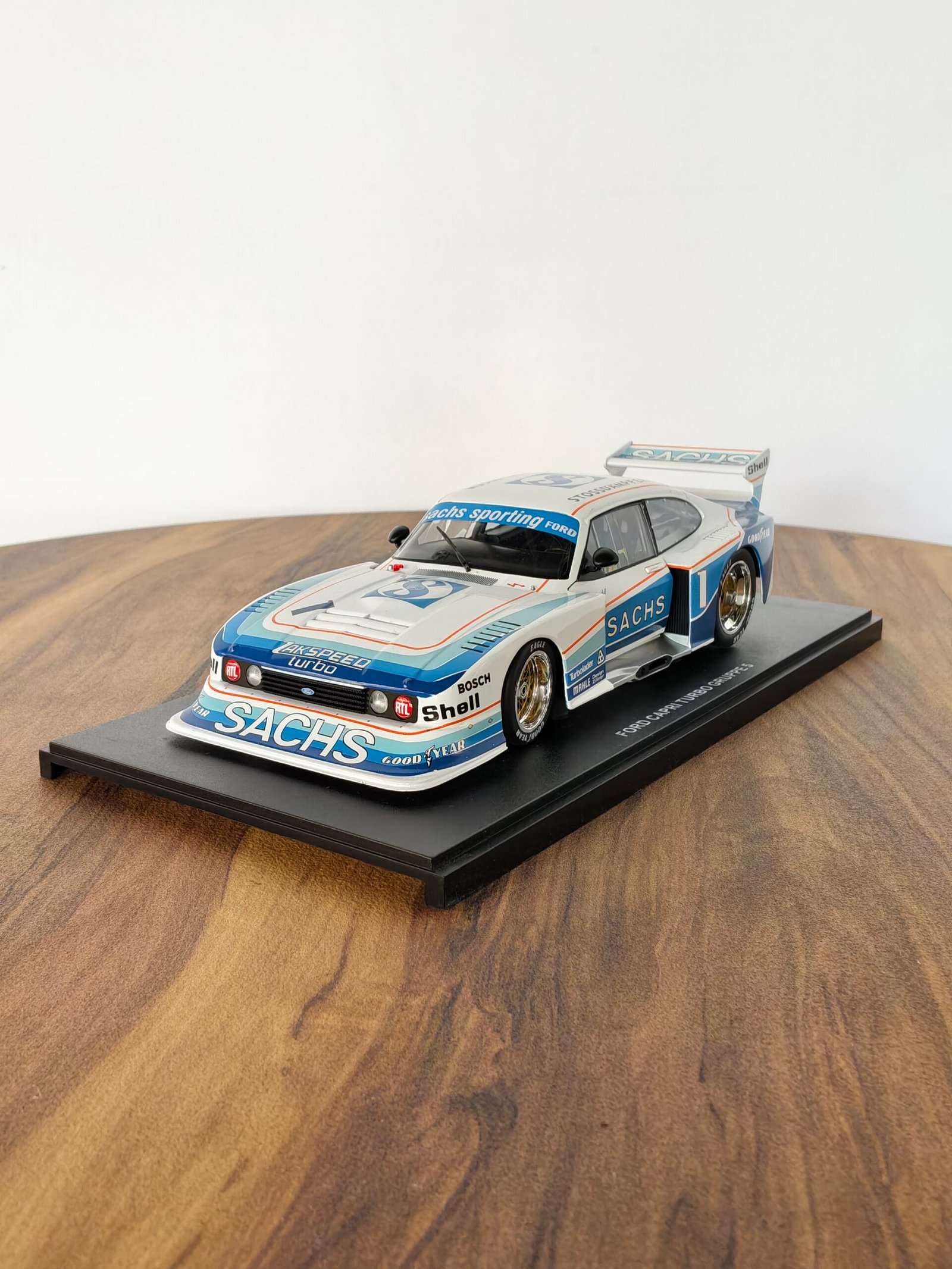 Ford Capri Turbo Gruppe 5 (White with Blue) 1:18