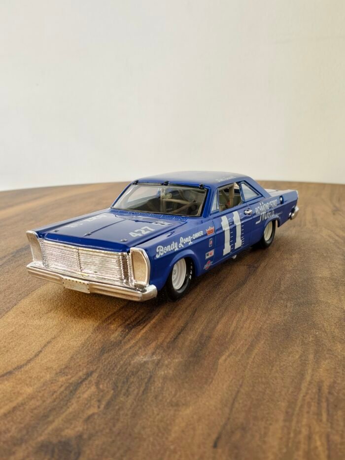1965 Ford 50th Anniversary (Blue) 1:24