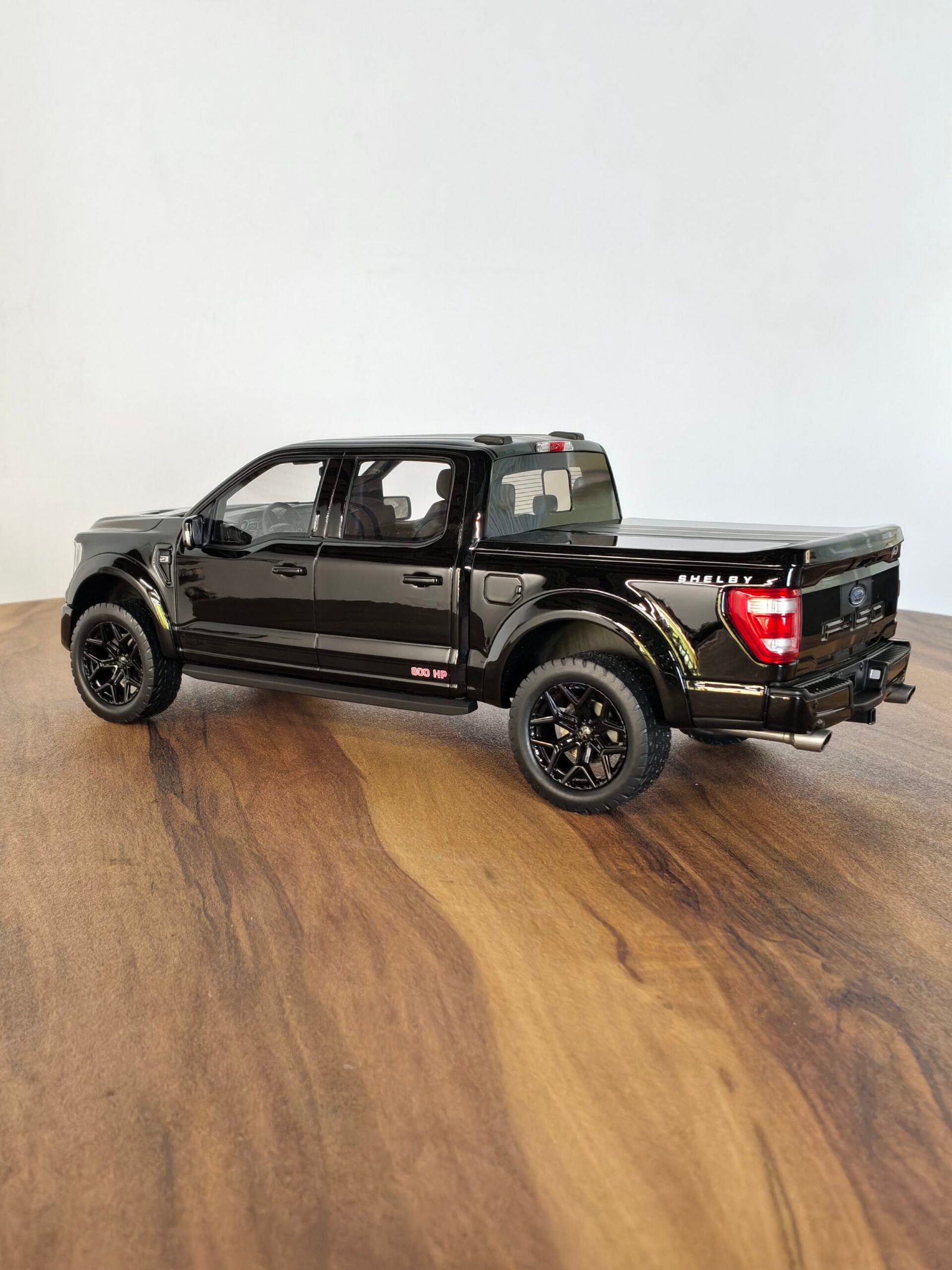 Ford F150 Shelby Centennial 1:18 Black - Image 2