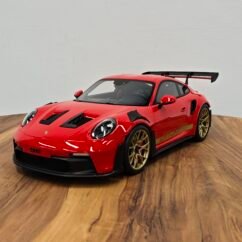 Porsche 911 (992) GT3 RS (Red) Scale 1/12