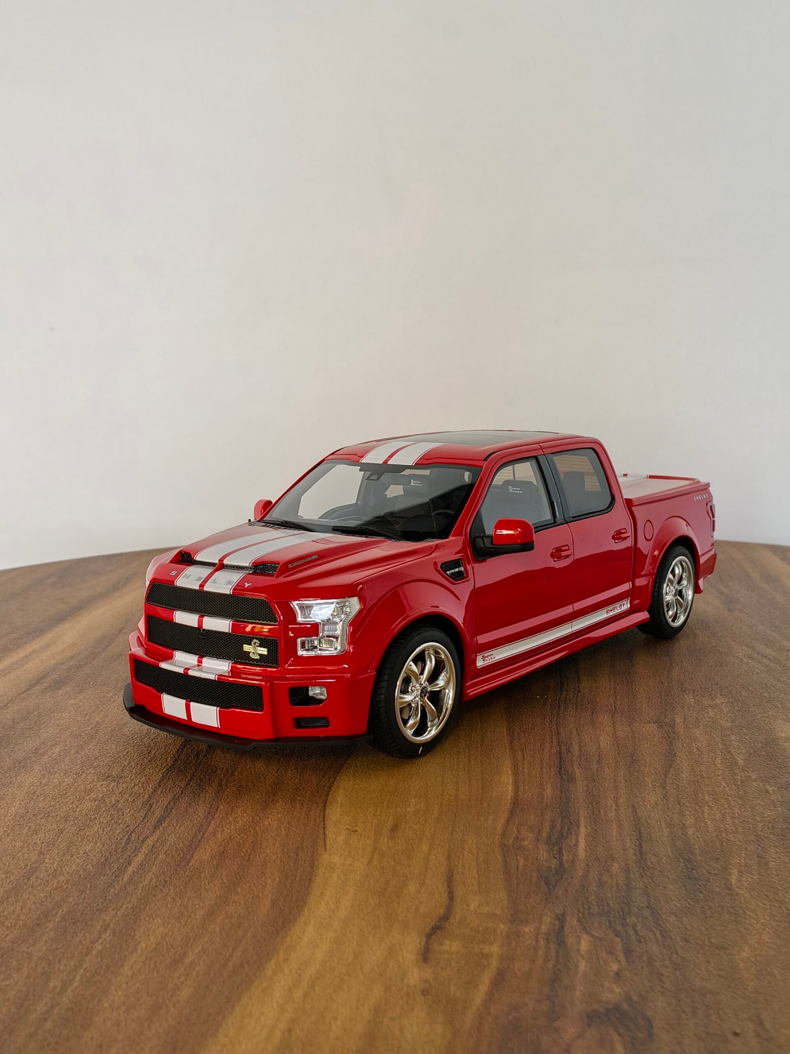 F150 Super Snake (Red) Scale 1/12