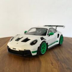 Porsche GT3 RS 911(992) White & Geen 1:12
