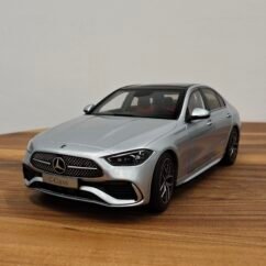 Mercedes-Benz C-Lasse (Hightech/Silver) Scale 1:18