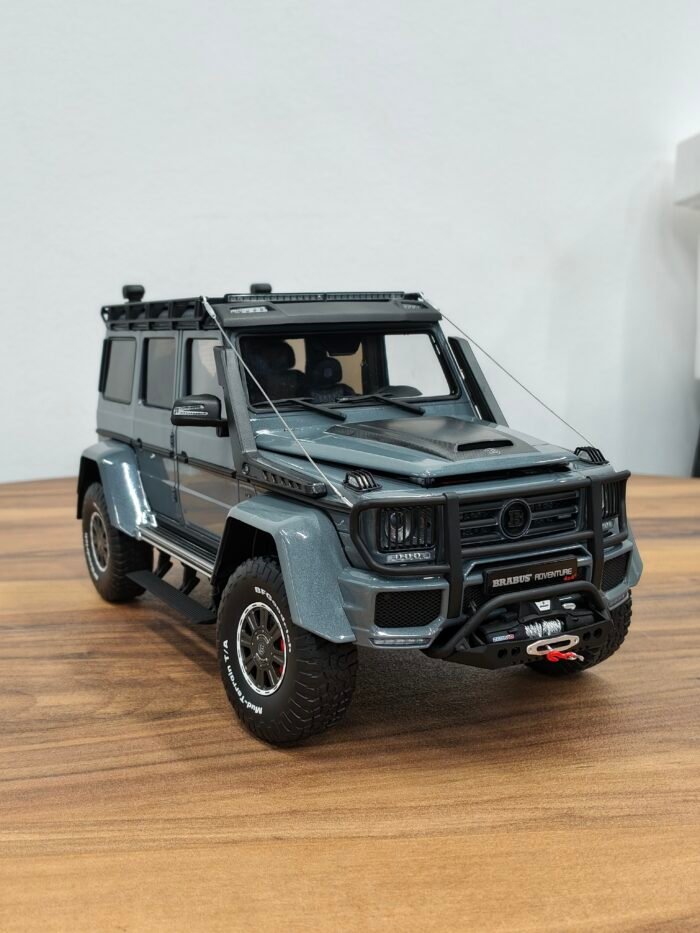 Brabus 550 Adventure Mercedes-Benz G-Glass Scale 1/18 - Image 4