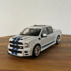 F150 Super Snake (White) Scale 1/18