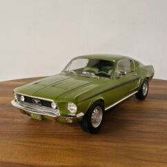 Ford Mustang Fastbacks GT 1968 ( Light Green Metallic) Scale 1/12