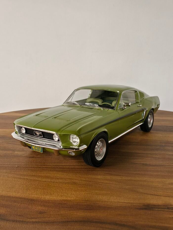 Ford Mustang Fastbacks GT 1968 ( Light Green Metallic) Scale 1/12