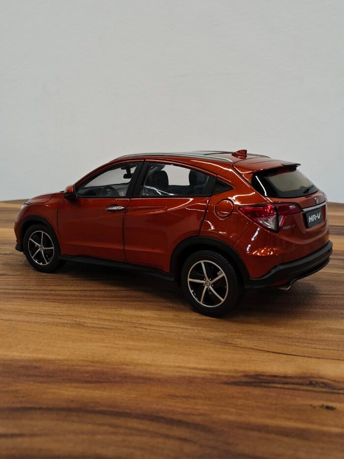 Honda HR-V (Brown) Scale 1/18 - Image 2