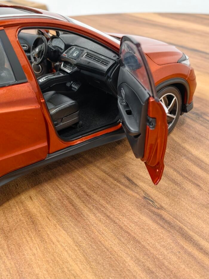 Honda HR-V (Brown) Scale 1/18 - Image 6