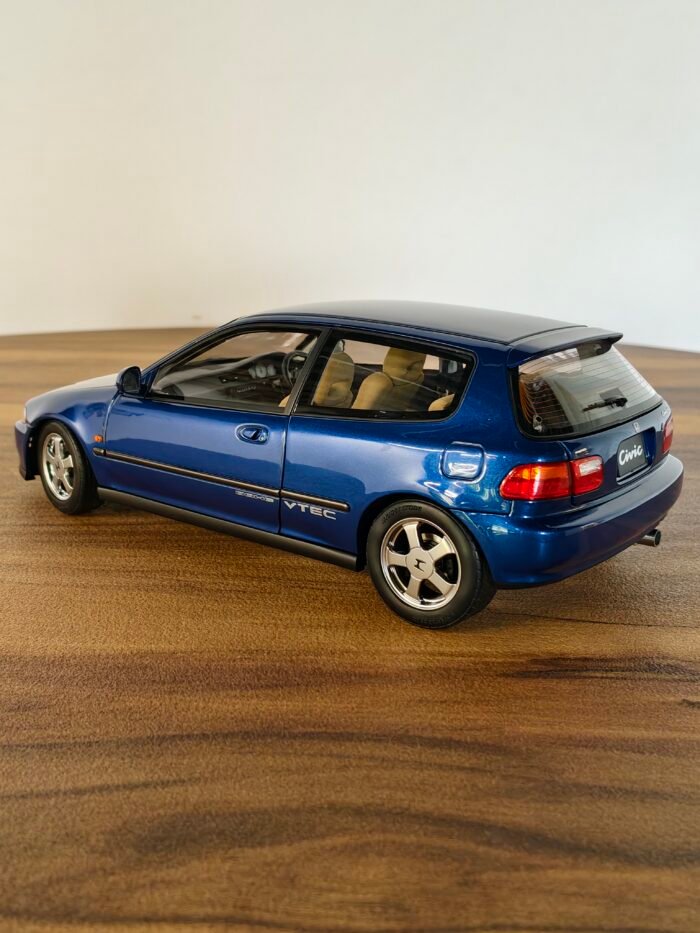 Honda Civic EG6 LCD18018-Bu (Blue) 1:18 - Image 6
