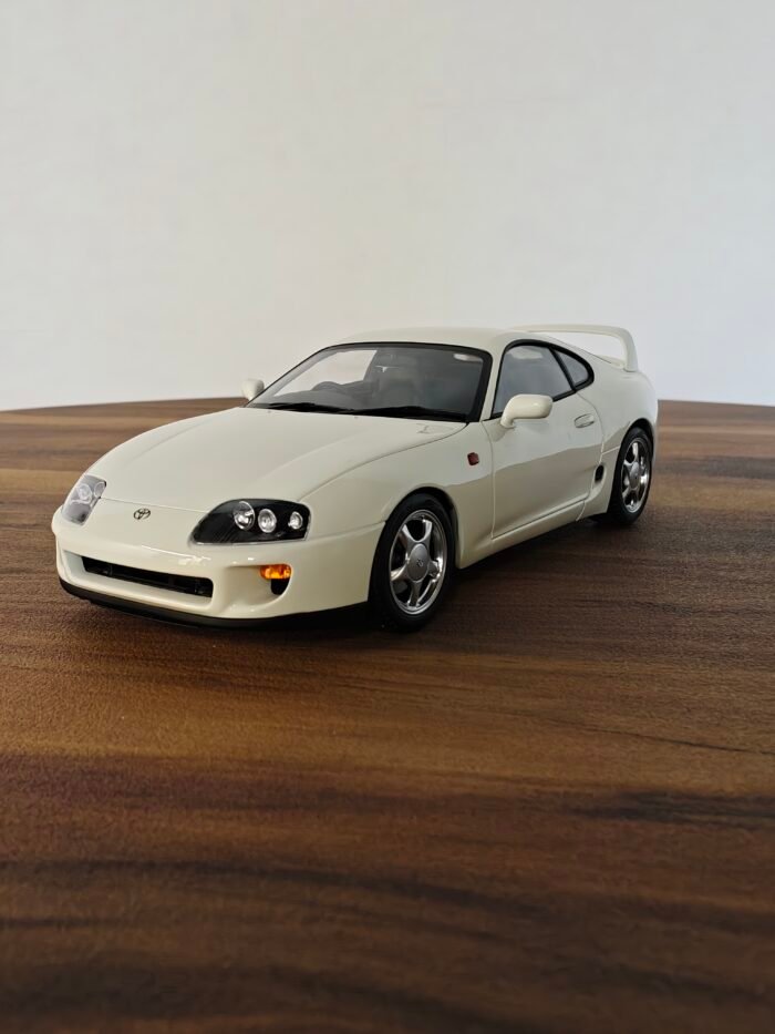 Toyota Supra A80 (White) 1:18
