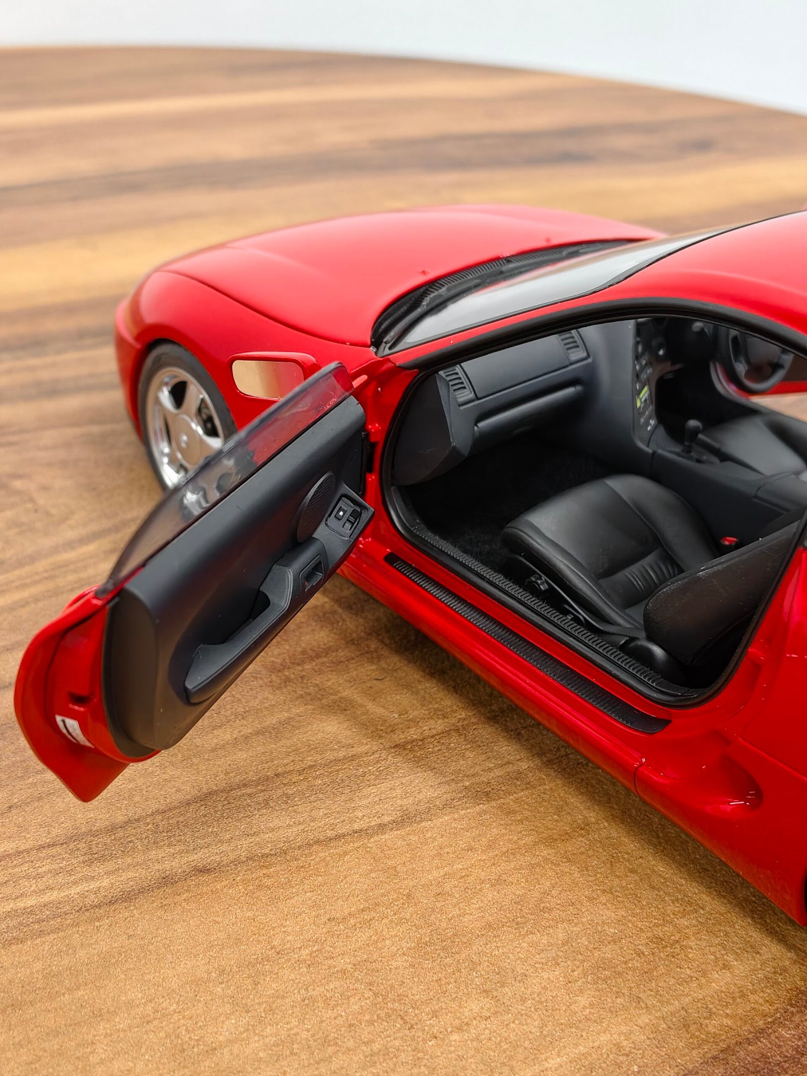 Toyota Supra A80 (Red) 1:18 - Image 5