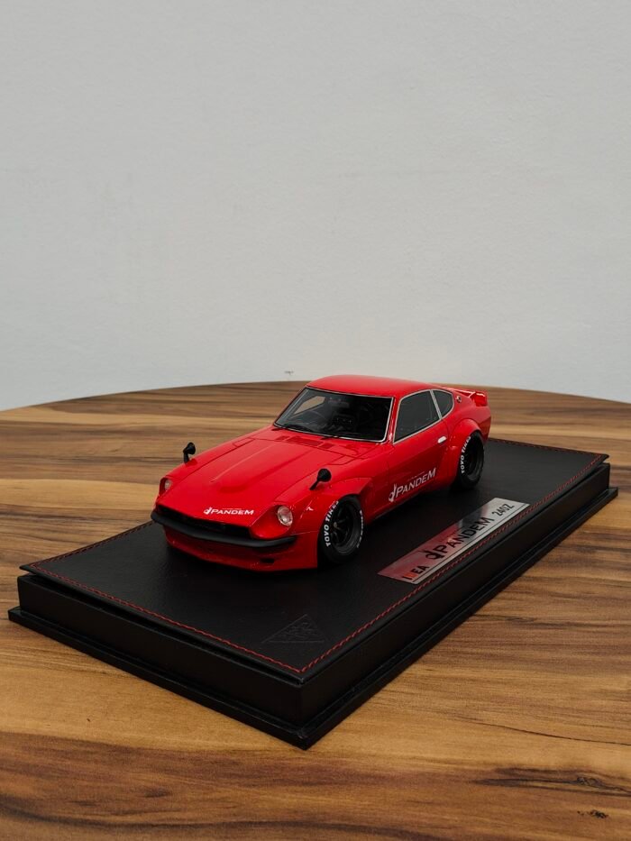 Nissan Pandem 240Z 2015 (Red) 1:18