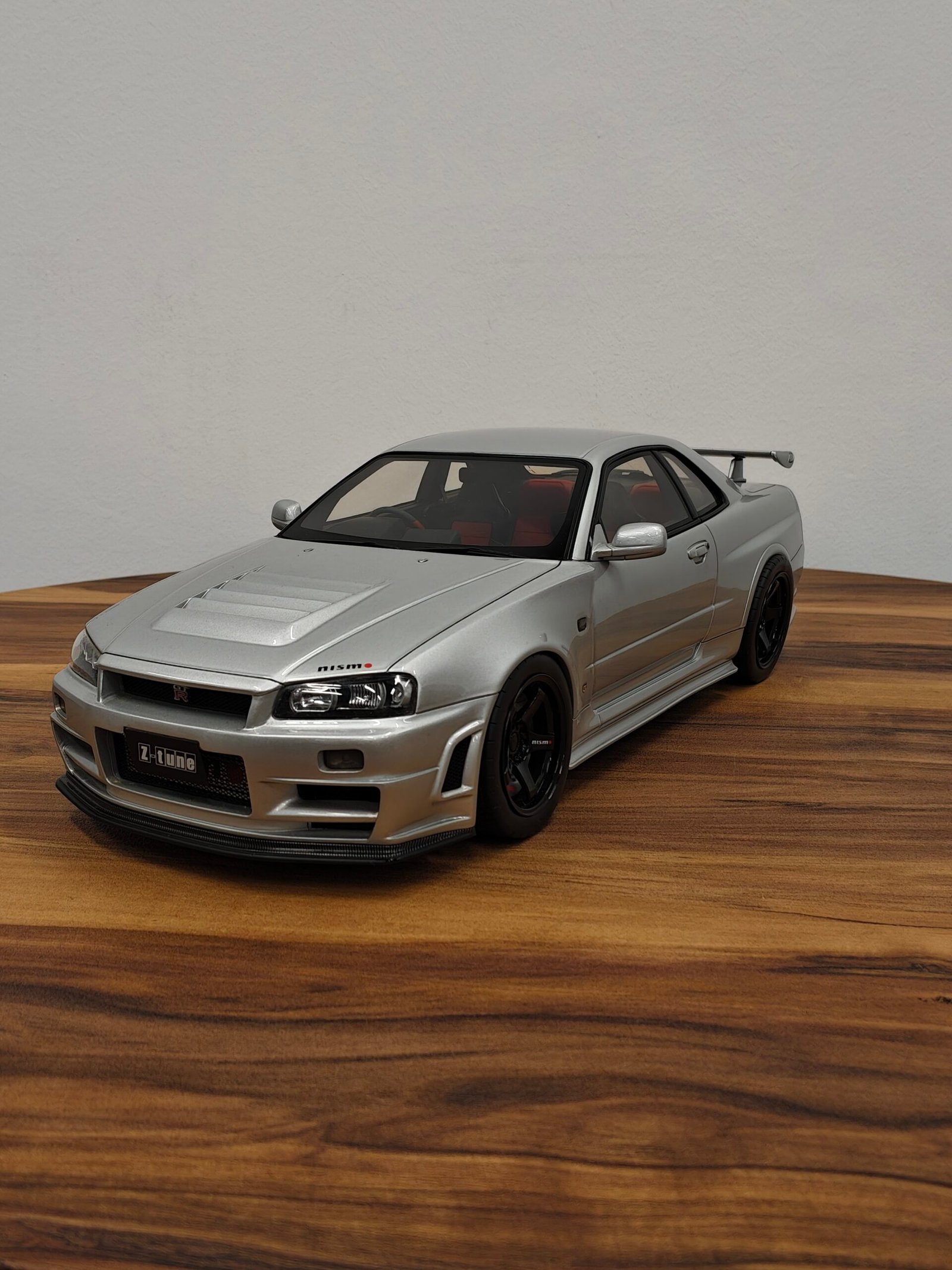 Nissan  KSR12005s Nismo R34 GT-R Z-Tune (Silver) 1:12