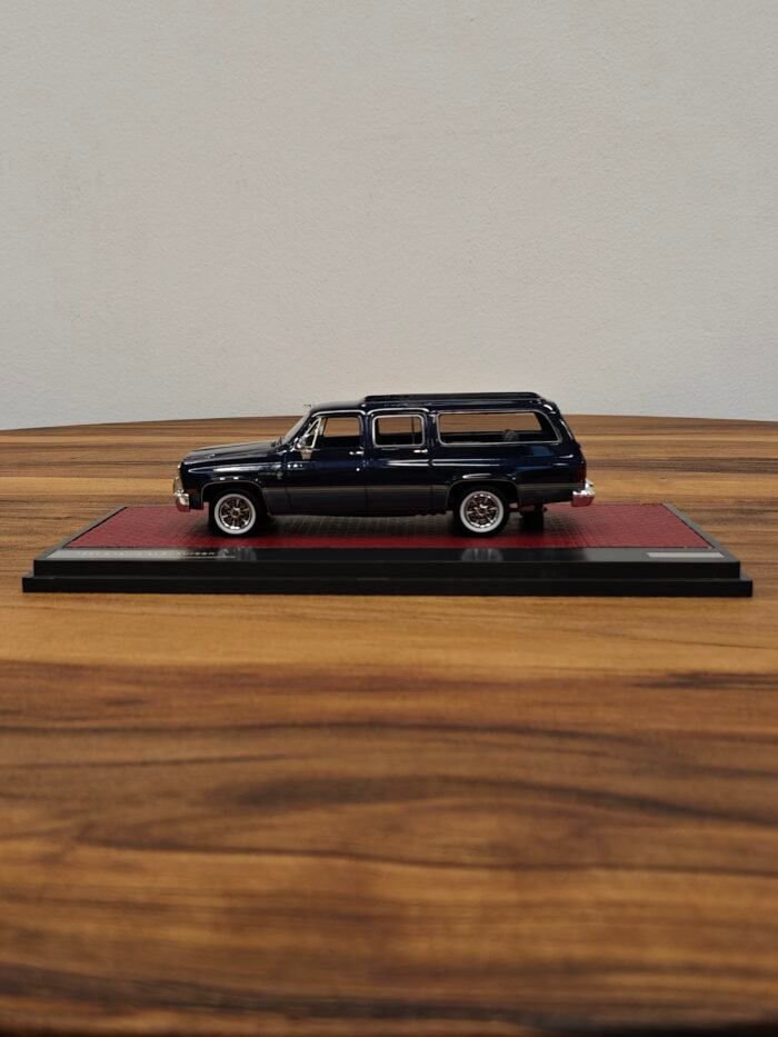 1981 Chevrolet Suburban 080/408 (Blue) Scale 1/43 - Image 3