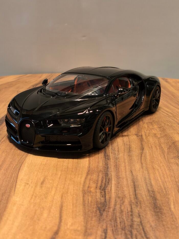 Bugatti Chiron Sport 2019 (Turned Black) Scale 1/18