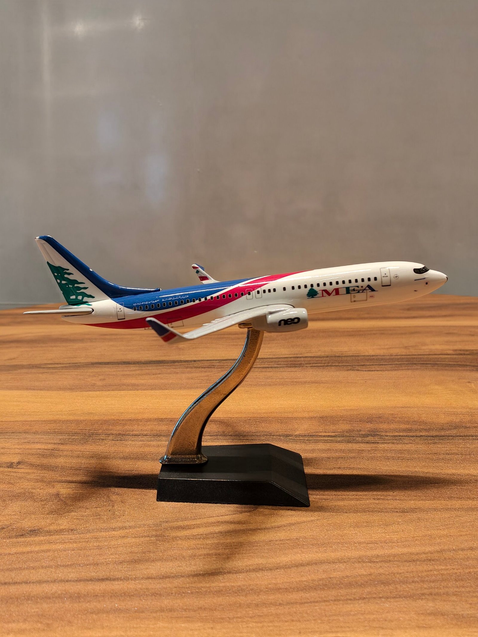 MEA Airlanes (White) Scale 1/200 - Image 4