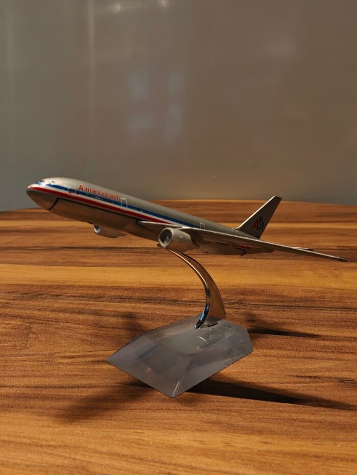 American (gray) 1/200