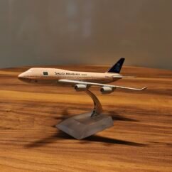 Saudia Arabian Airlane (White) Scale 1/200