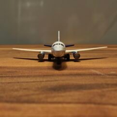 GULF TRAVELLER (Blue White)  1:200