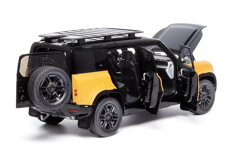 Land Rover Defender 110 Yellow 1:18 Land Rover Defender 110 Yellow 1:18 - Image 4