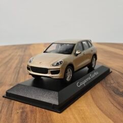 Porsche Cayenne turbo 1:43 brown