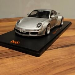 Porsche RWB 997 (Silver) Scale 1/18