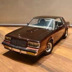 1987 Buick D48 Designer Series 4 Car Final Edition (Red Brown) 1:18