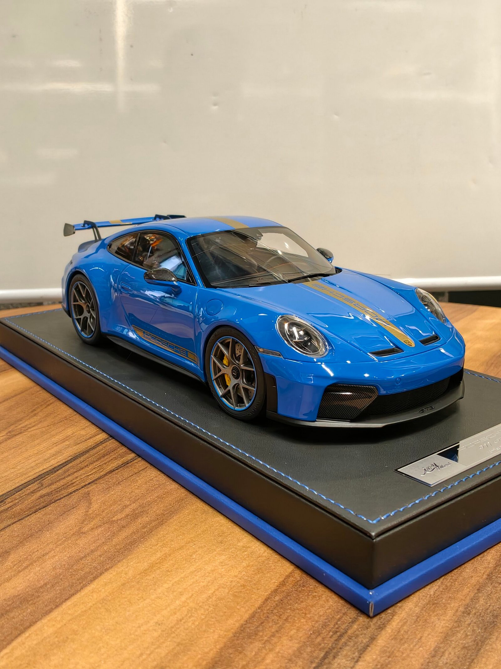 Porche 911 GT3 Bleu 18/20 scale 1:18 - Image 2