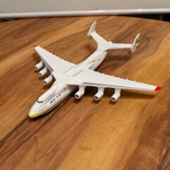 Antonov Airlines AN-225 Mriya 1:400