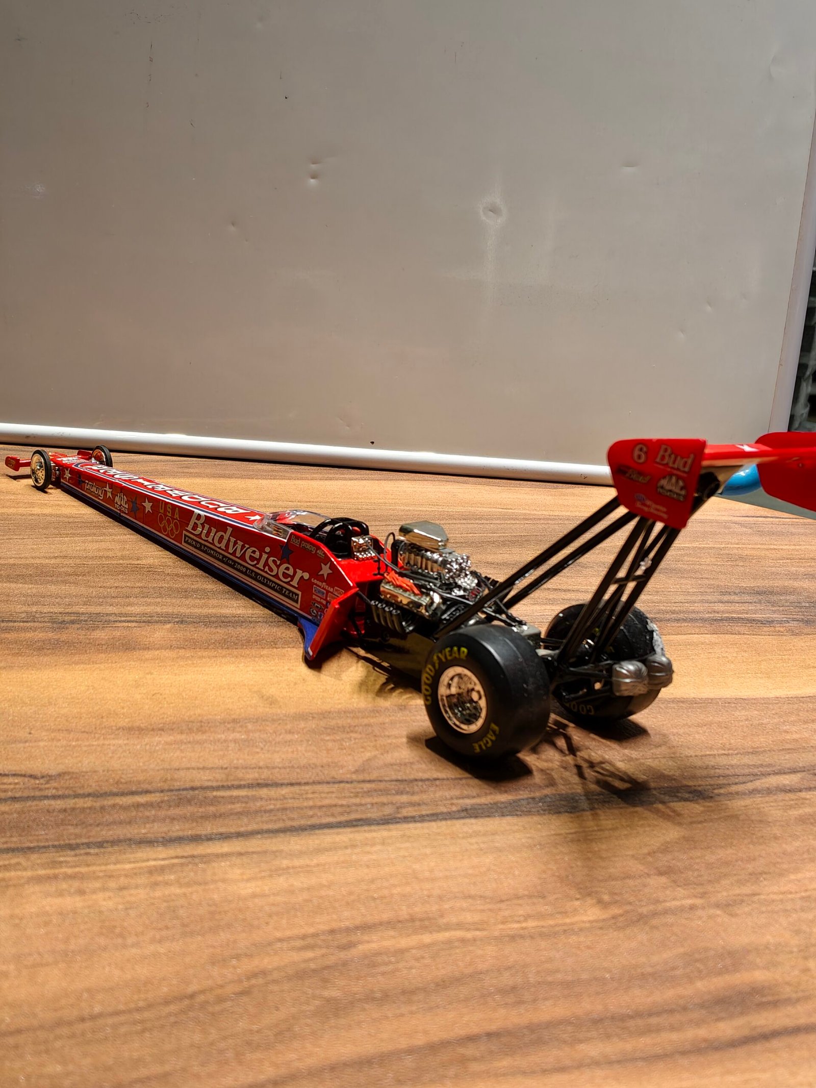 Bud Racing Kenny Bernstein Scale 1/43 Red - Image 3