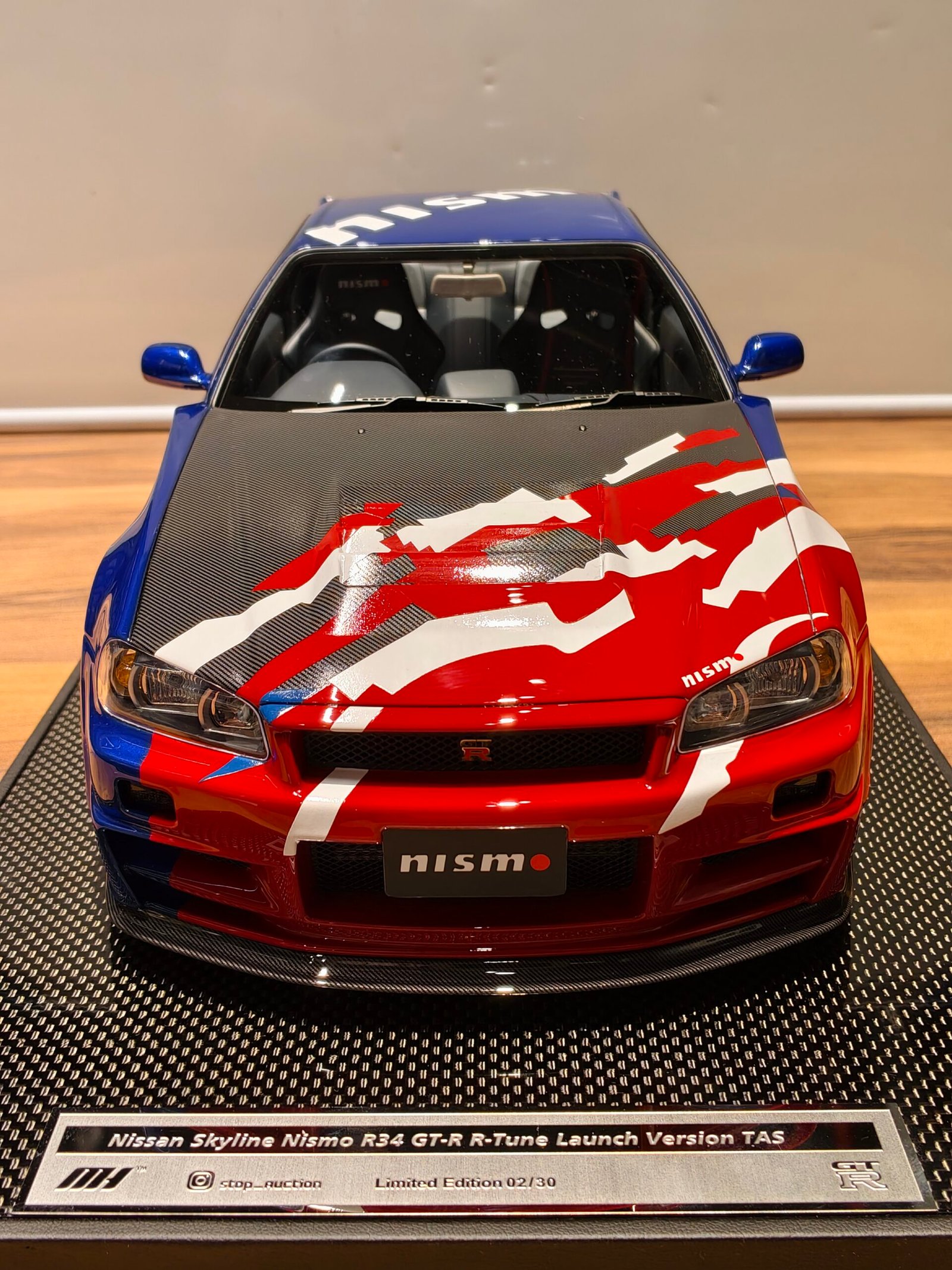 Nissan Skyline GT-R 34 Z-Tune 1:12 Blue - Image 3