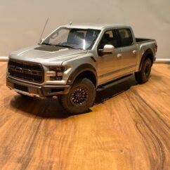 Ford F-150 Raptor (Ingot Silver) Scale 1/18