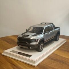 Dodge Ram TRX 1500 [Silver] Scale 1/18 Limited (30 pcs)