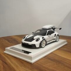 Porsche 992 Gt3 RS Luggage - Limited (20 pcs) - Scale 1/18 White - Ivy Merit Model car