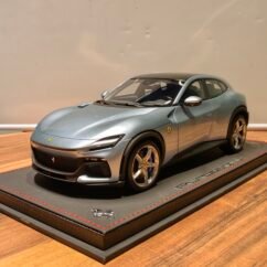 Ferrari Purosangue Grigio Alloy Scale 1:18 Limited Edition