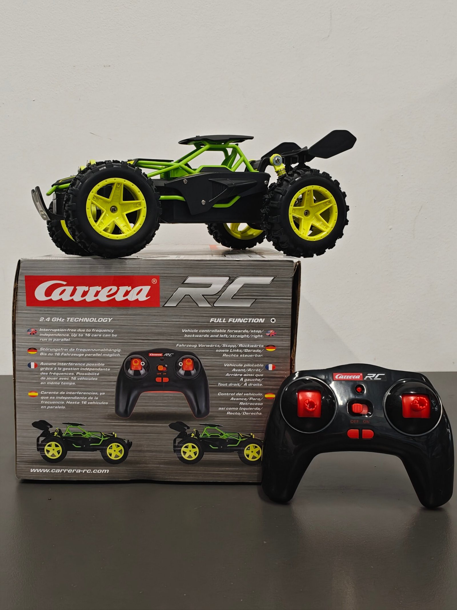 Carrera 2.4 GHz Lime Buggy Carrera 2.4 GHz Lime Buggy - Image 3