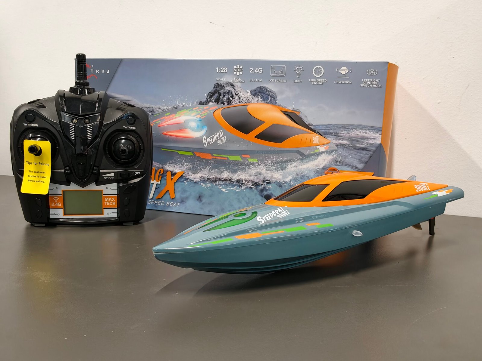 2.4G HIGH SPEED BOAT 2.4G HIGH SPEED BOAT