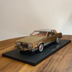 Cadillac Eldorado Biarritz 1980 Gold 1/18