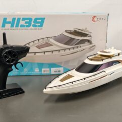 TKKJ H139 2.4GHz Remote Control Cruise Ship 1:28 Scale Luxury Yacht RC Boat
