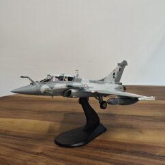 Home Rafale DQ Scale: 1/72 QA209