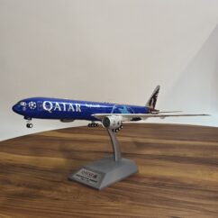 Boeing 777-300ER Qatar Champions League Scale: 1/200